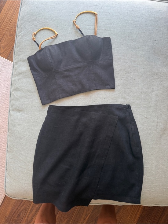Vix Paula Hermanny Dresses & Skirts - Black Asymmetric Mini Skirt - Sleek Everyday Style